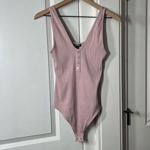 Express bodysuit womens purple pink size medium ribbed shirt F157